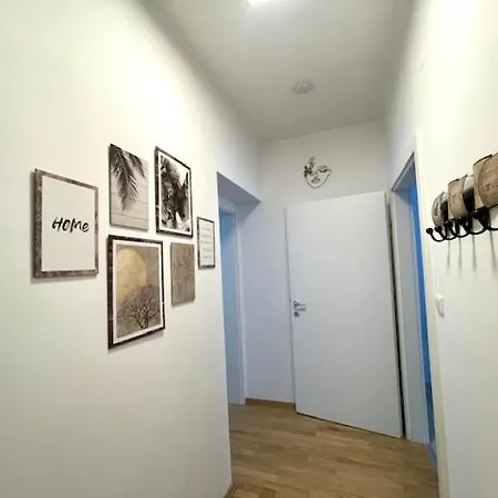 Elegante Mit Balkon - Nähe Stadthalle * Graz