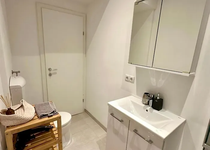 Elegante Mit Balkon - Naehe Stadthalle Апартаменти Грац